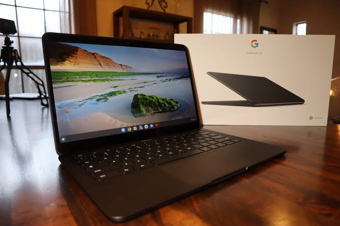 The Google Pixelbook 12in Chromebook Review - Tech Bable